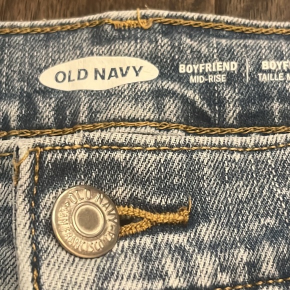 Boyfriend mid-rise jeans size 8 - Picture 2 of 5